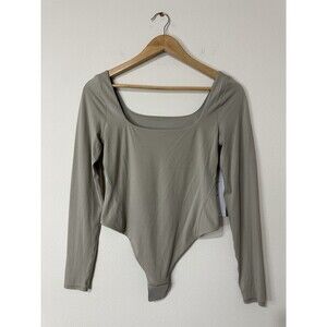 Lululemon Wundermost Square-Neck  Bodysuit Nulu Long Sleeve  Size M Color RVSN